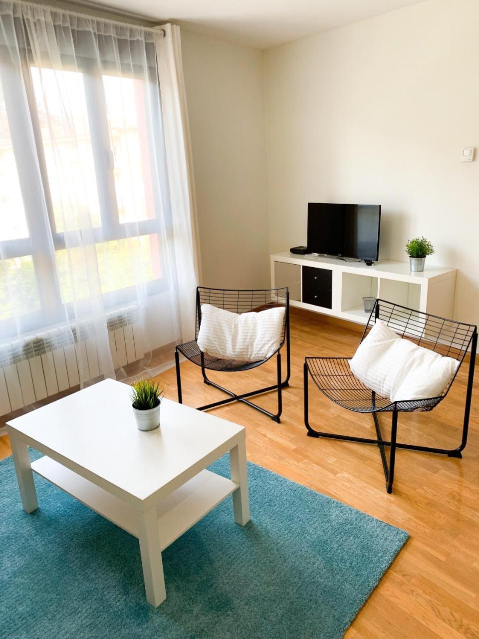 Rey Aurelio Apartman Onís Kültér fotó