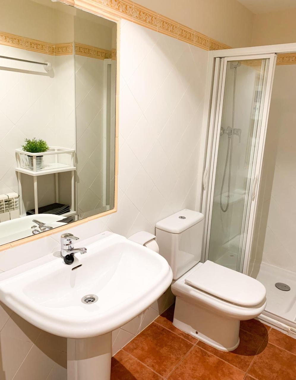 Rey Aurelio Apartman Onís Kültér fotó