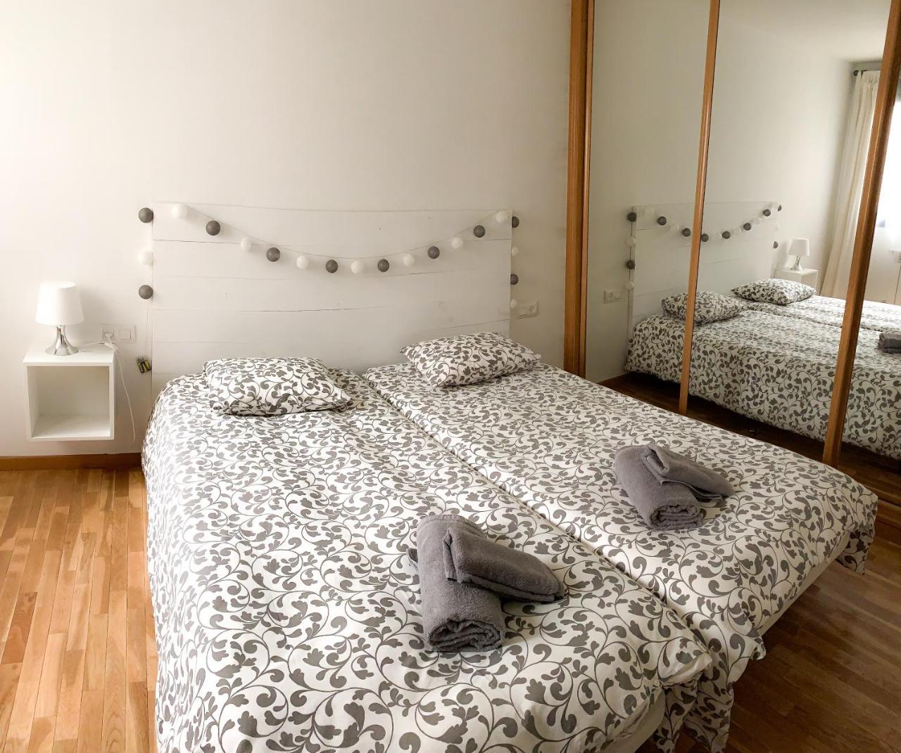 Rey Aurelio Apartman Onís Kültér fotó